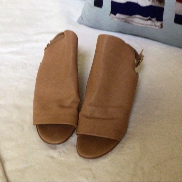 Louisa D’orio Fida Sandal in naturel, Size 8 - Picture 2 of 8